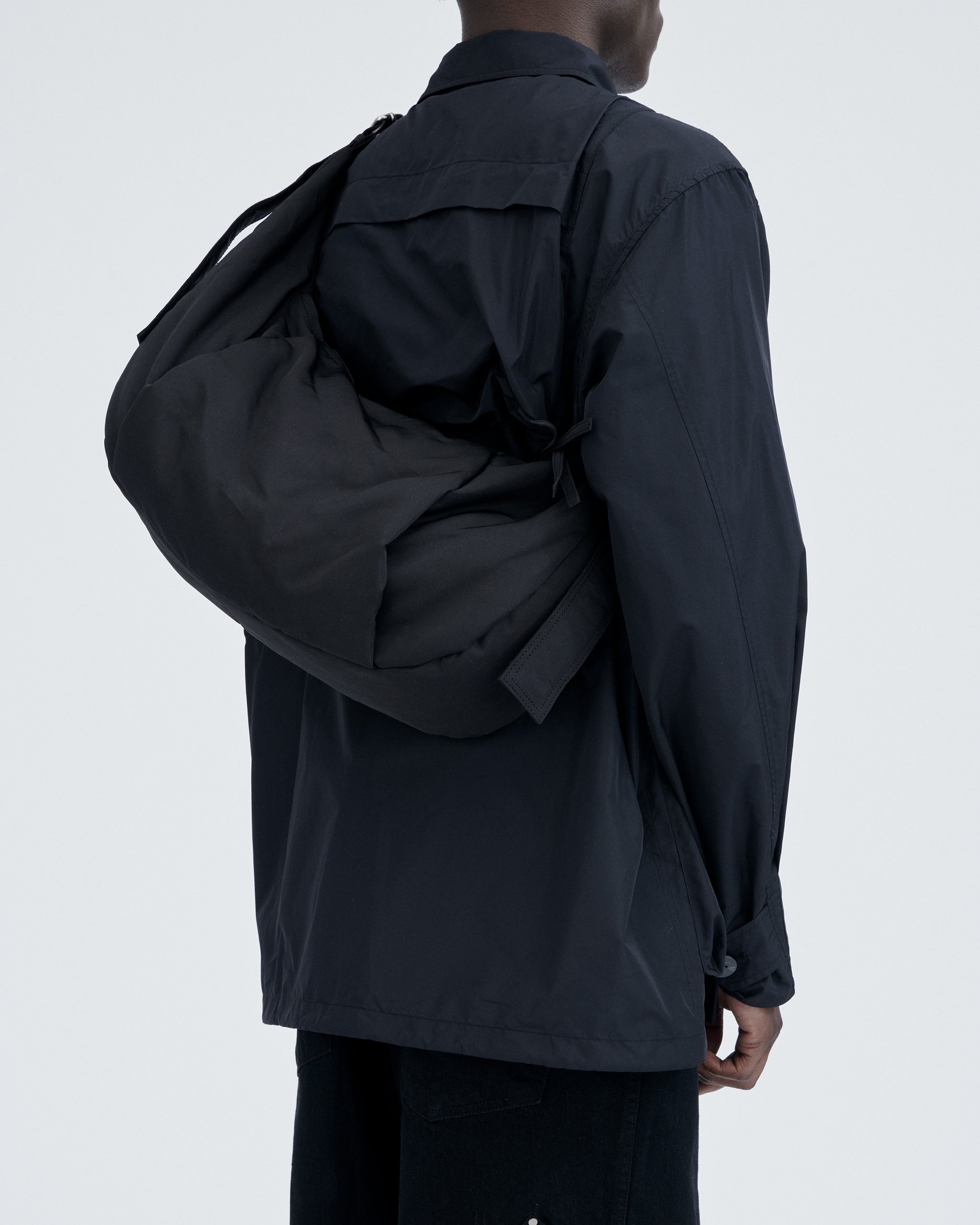 Leaf Bag Black – HGBB STUDIO